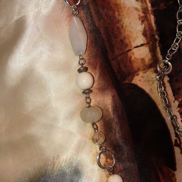 VintageĀ BeadedĀ Necklaceāā - Picture 9 of 14